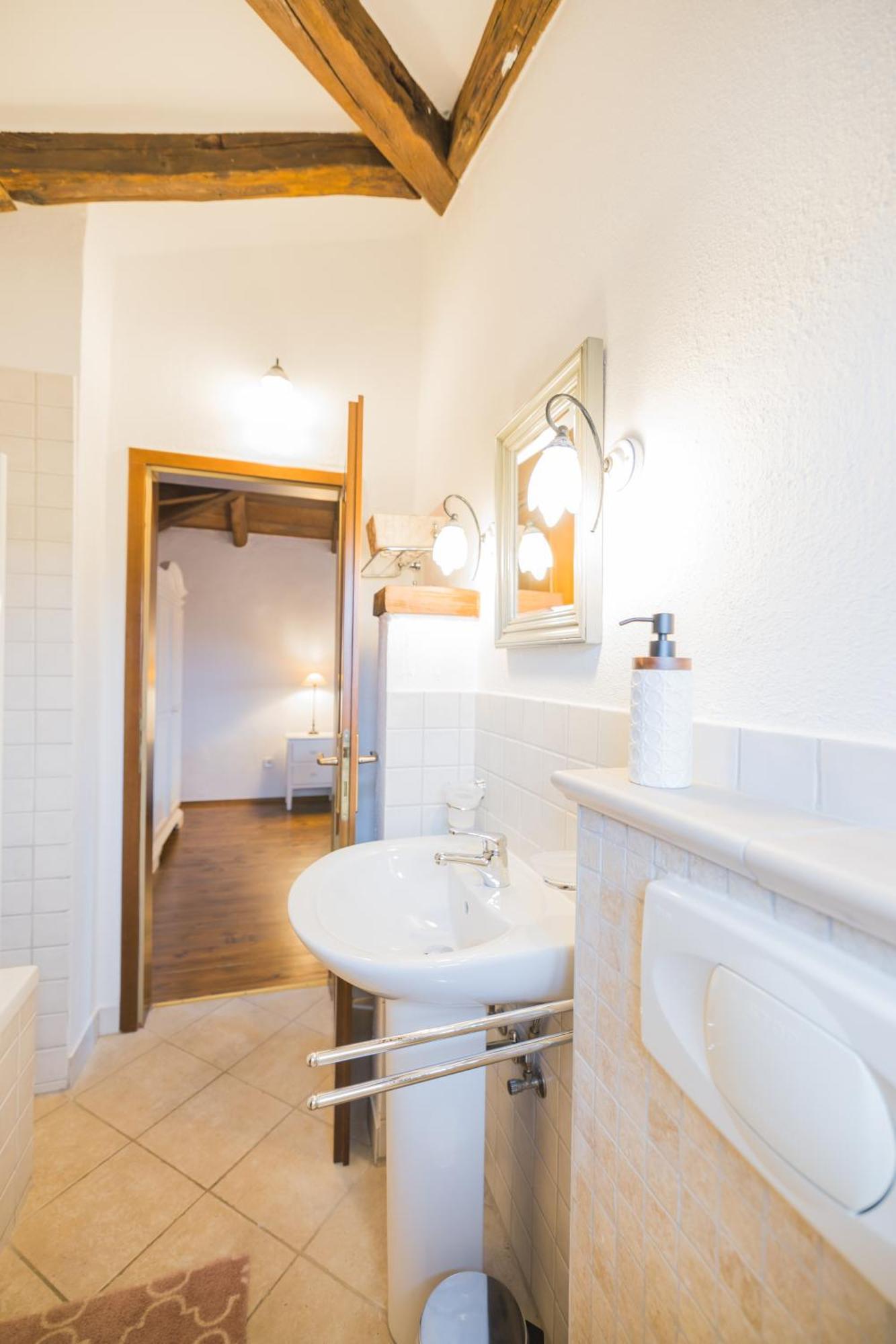 Villa Jurinea In Istrien Mit Pool Barat  エクステリア 写真