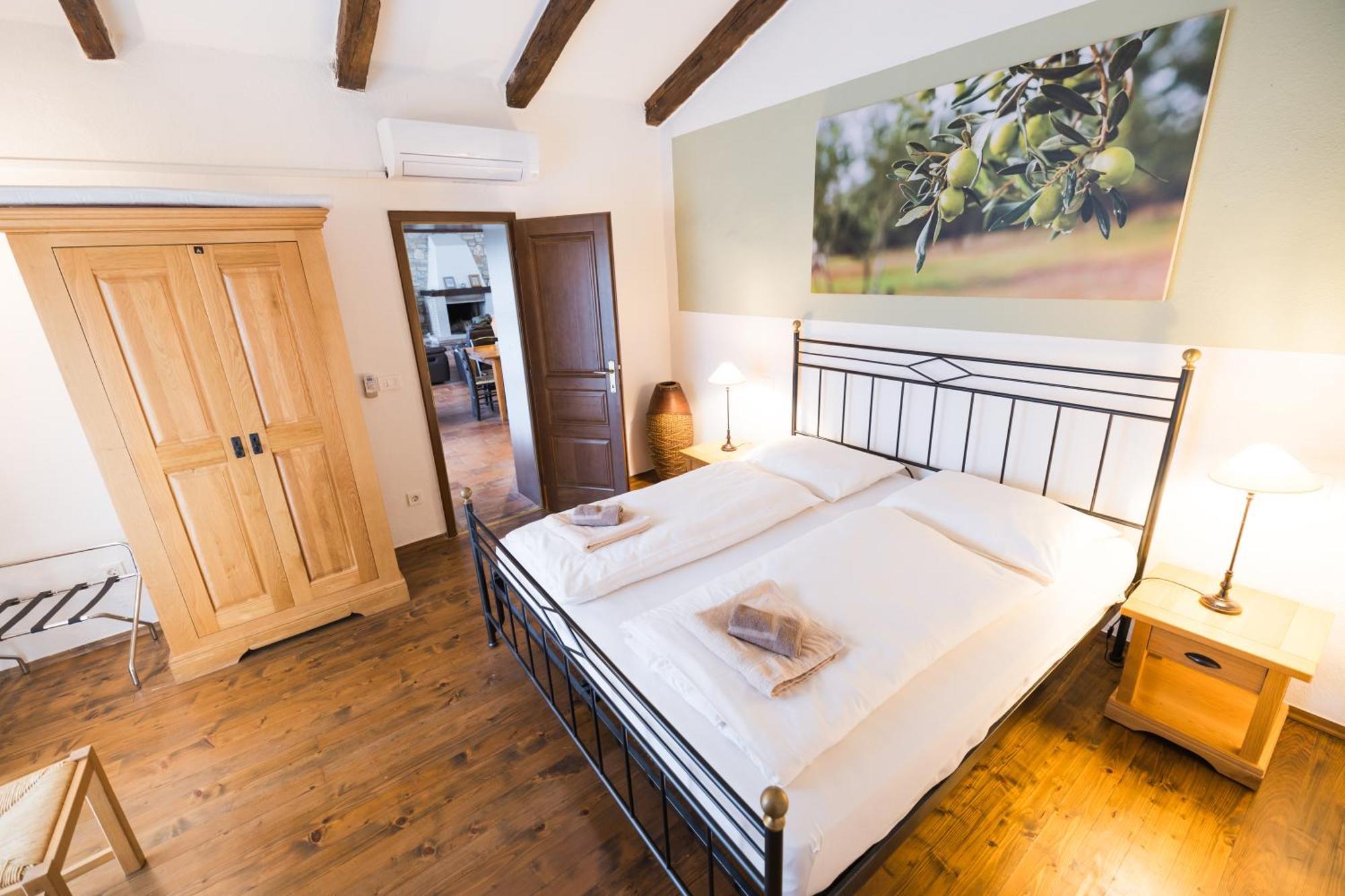 Villa Jurinea In Istrien Mit Pool Barat  エクステリア 写真