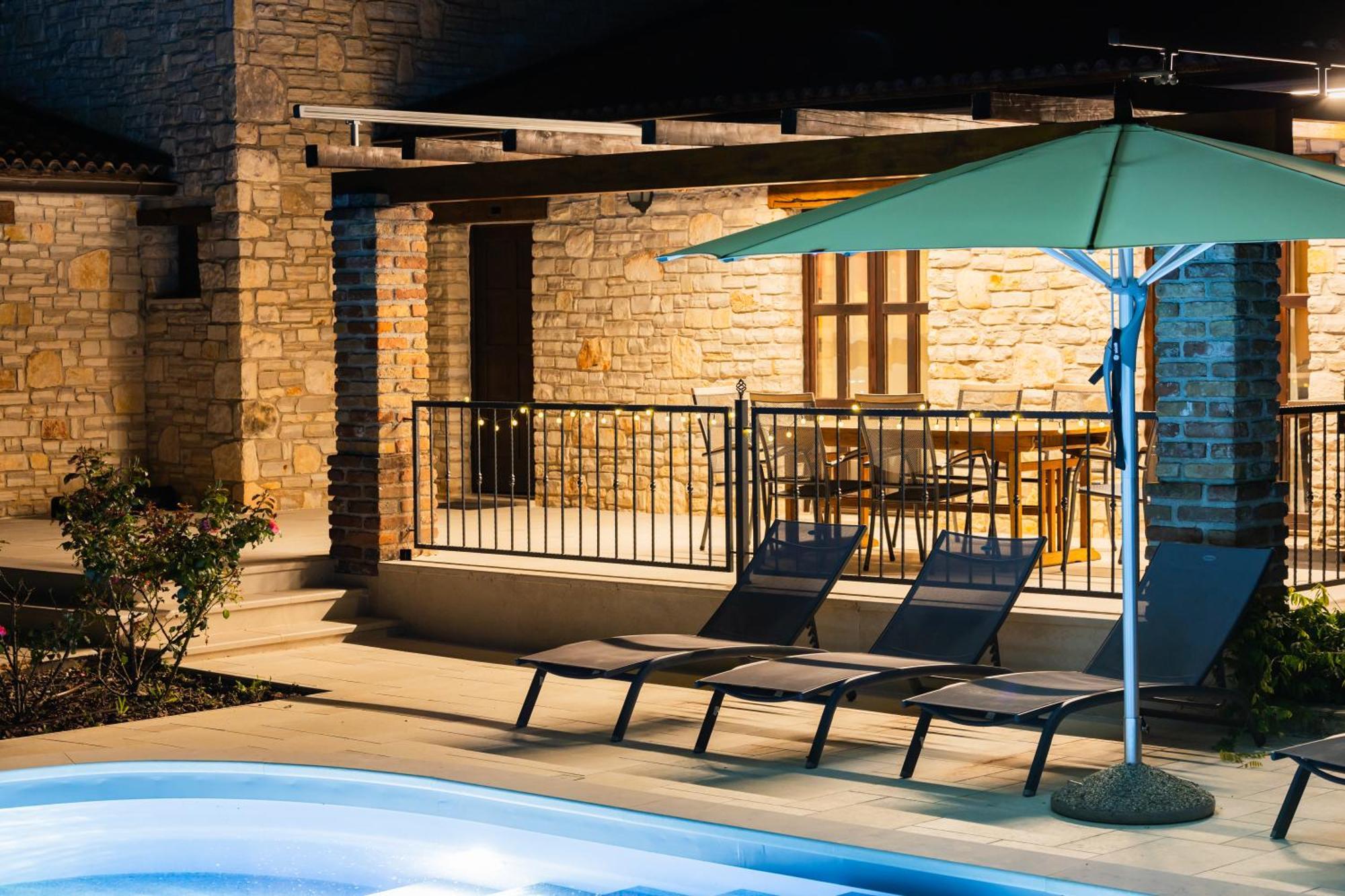 Villa Jurinea In Istrien Mit Pool Barat  エクステリア 写真